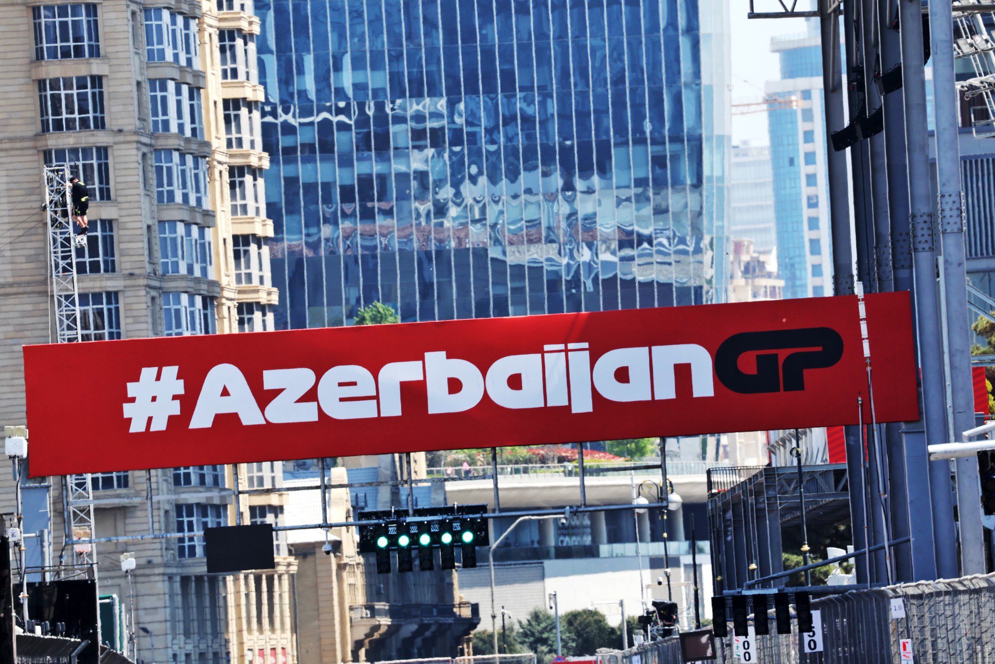 F1: É Race Week! Fim de semana de GP do Azerbaijão nas ruas de Baku