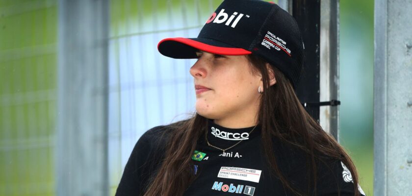 Aos 16 anos, Bassani fica sem palavras e dedica pole na Porsche Cup “para nós mulheres”