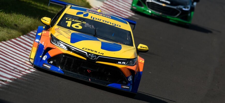 Thiago Camilo anota melhor tempo de segundo treino da Stock Car em Tarumã