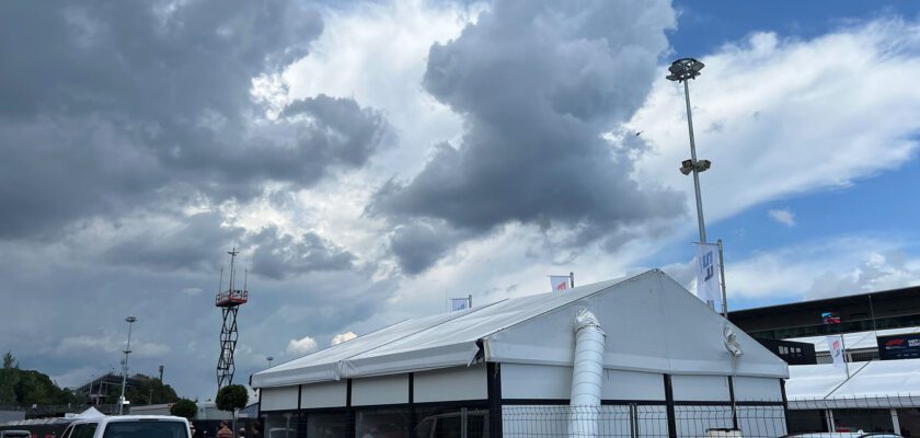 F1: Sol de um lado, nuvens do outro; há previsão de chuva para o GP da Espanha