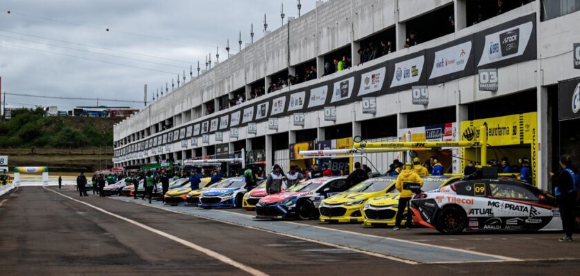 Stock Car: fãs aproveitam momento com pilotos na visitação em Cascavel