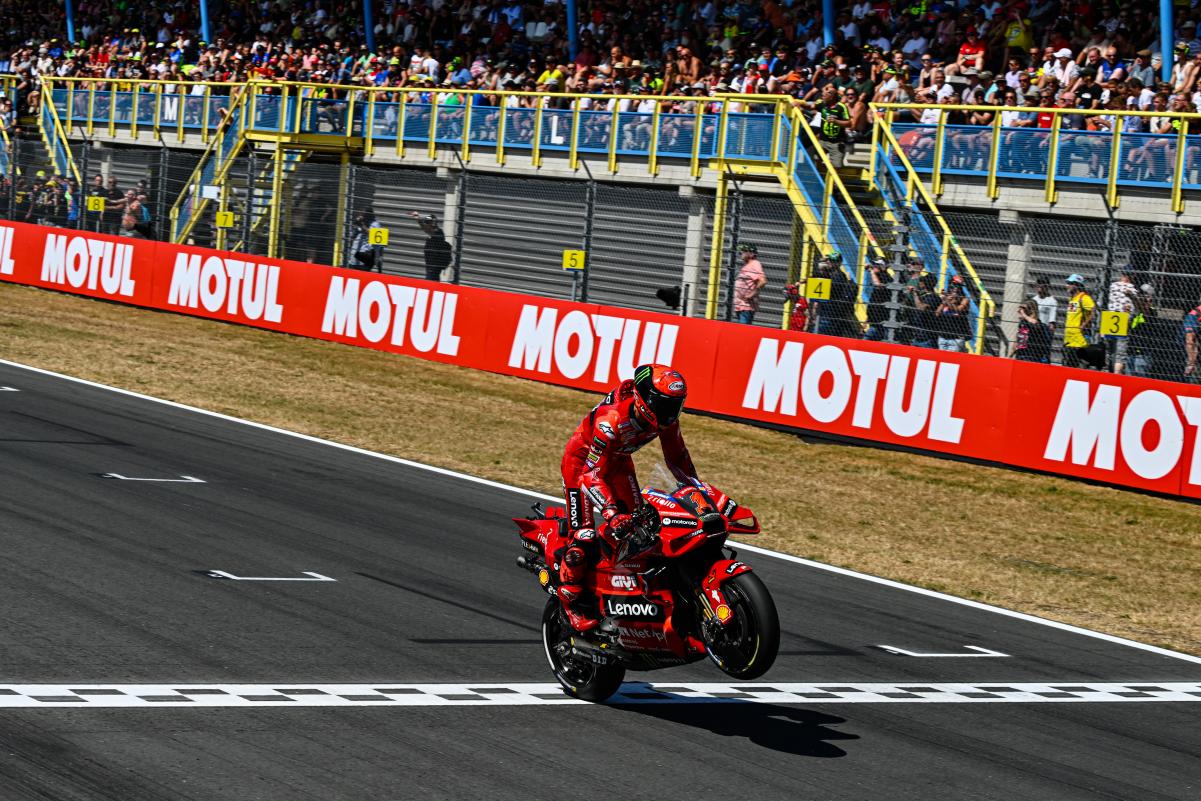 MotoGP, Itália, Corrida: Triunfo esmagador de Bagnaia em casa - MotoSport