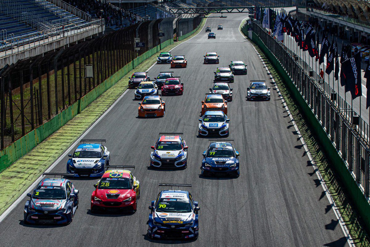 Motorsport Fia Tcr South America Endurance Stage Interlagos May 2022 –  Stock Editorial Photo © thenews2.com #566071756