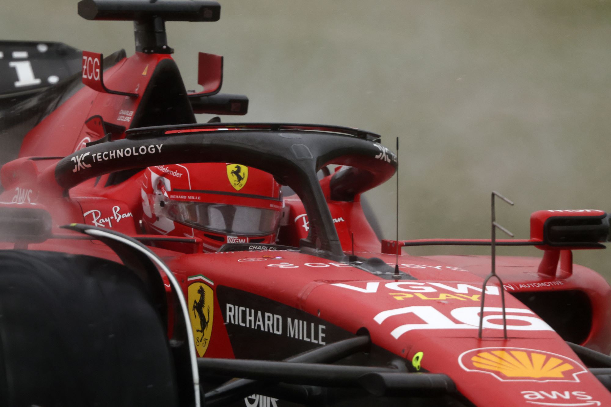 F1: Leclerc comenta sobre dificuldades da Ferrari