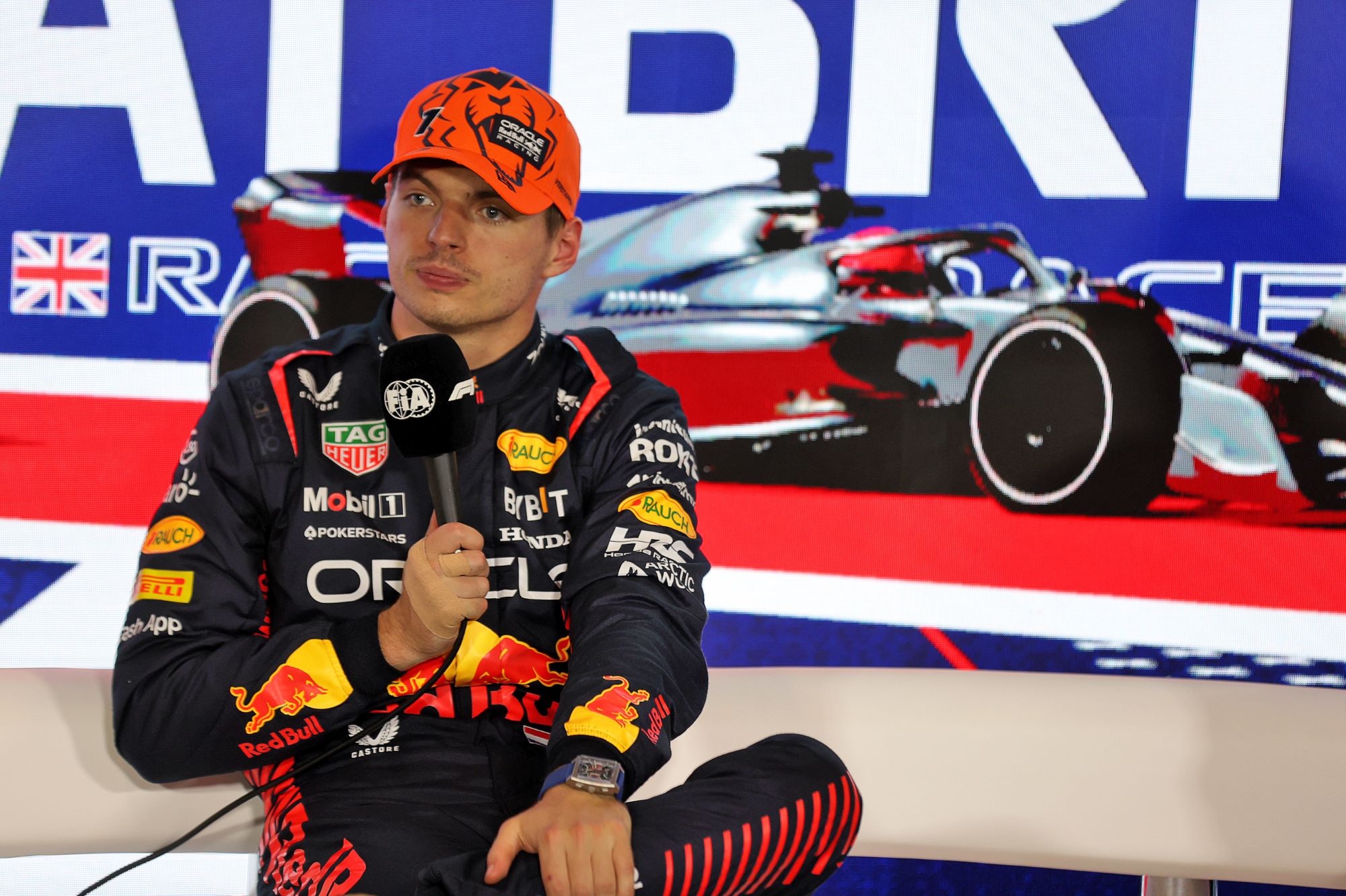 F1: Max Verstappen revela lesão no dedo durante o GP da Inglaterra