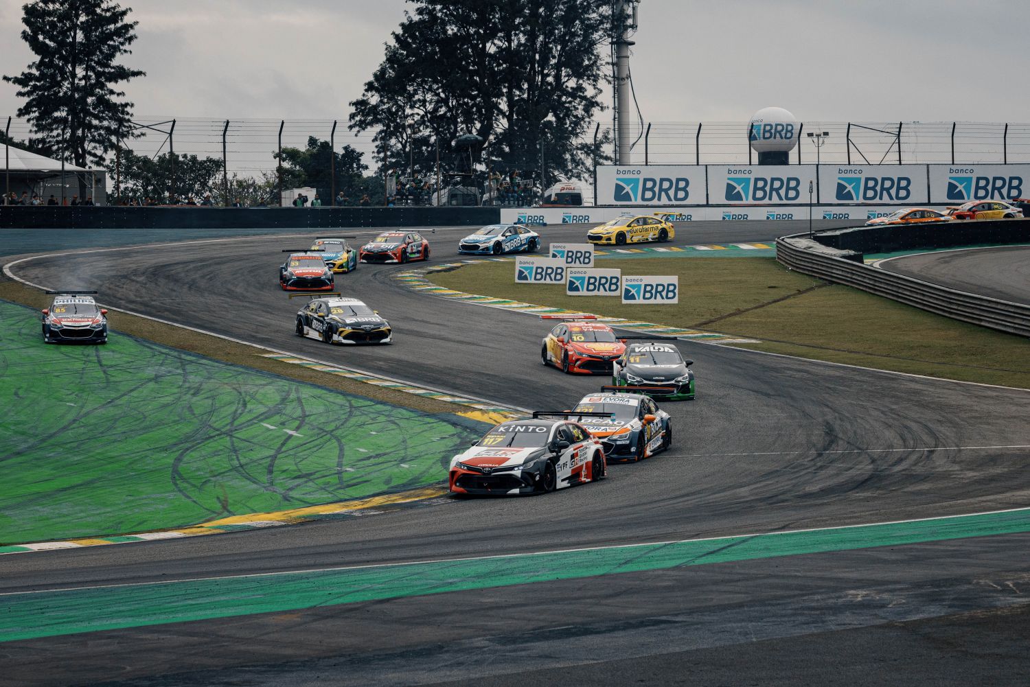 Stock Car: Toyota Gazoo Racing vence em Interlagos com Matías Rossi