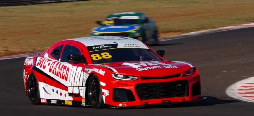 Nascar Brasil: Beto Monteiro disputa etapa final da Special