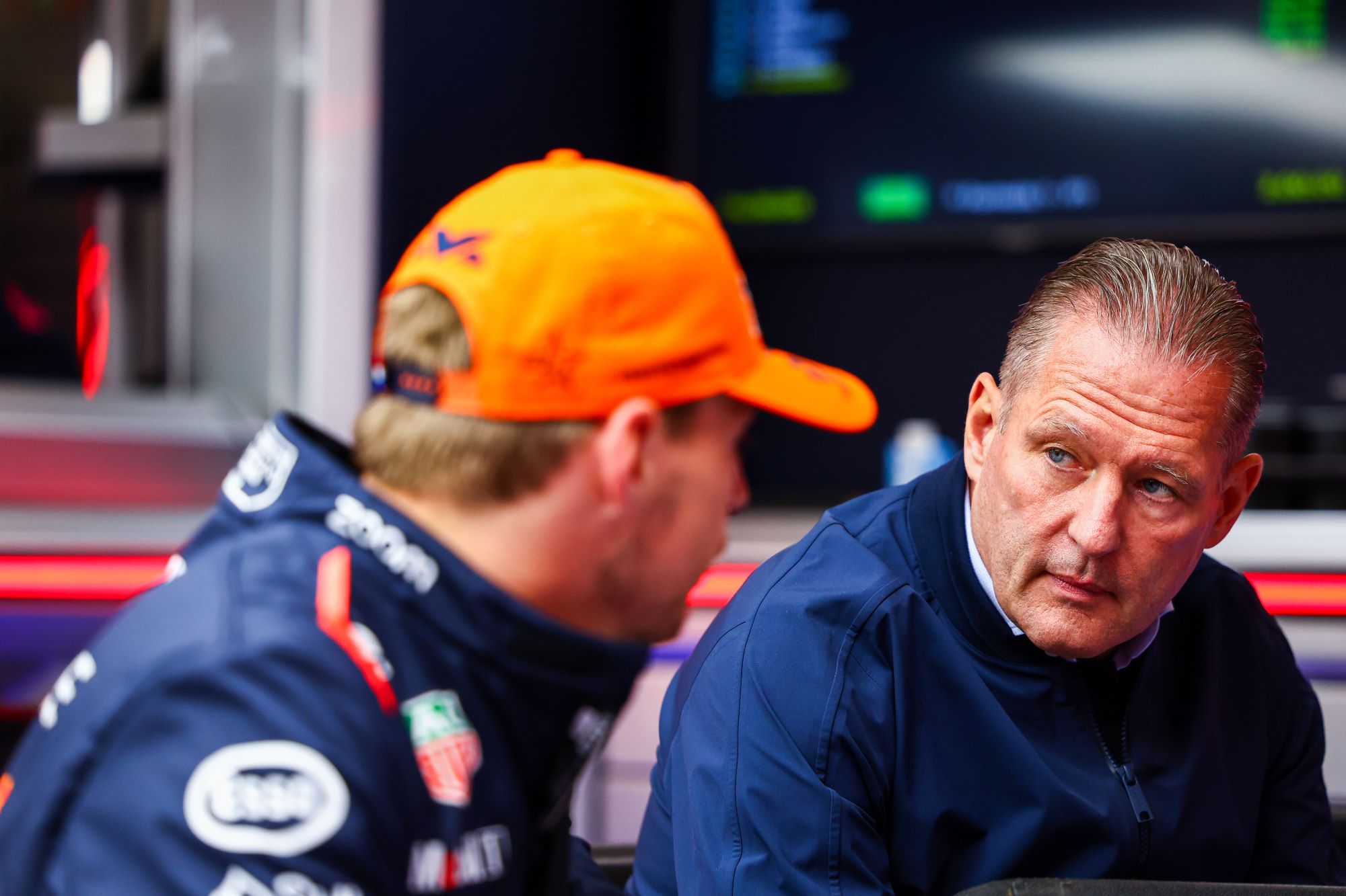F1: Jos Verstappen diz que clima na Red Bull é insustentável com Horner