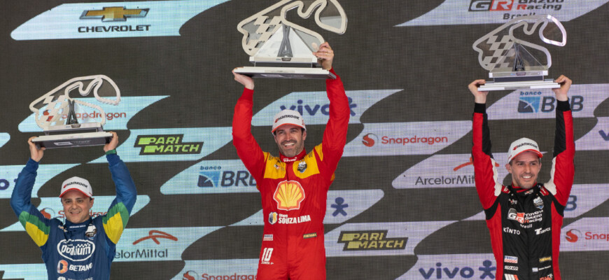 Ricardo Zonta vence a corrida 2 da Stock Car em Interlagos