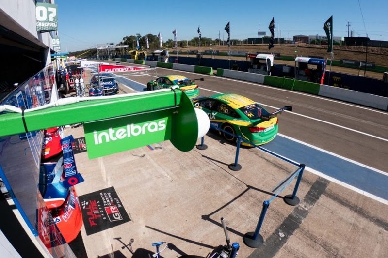 Intelbras leva tecnologia à Stock Car com patrocínio e ativação especial  para veículos elétricos - Notícia de Stock Car