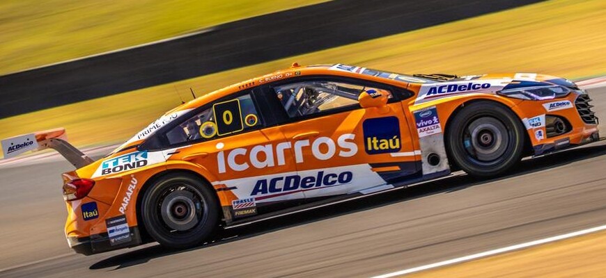 Stock Car: Cacá Bueno projeta otimismo no seu primeiro dia de atividade no Velocitta