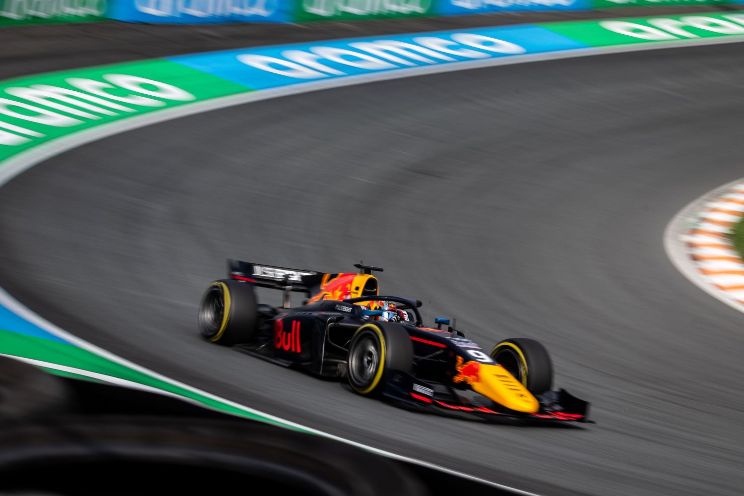 Ex-piloto júnior da Red Bull revela grande pressão de Marko