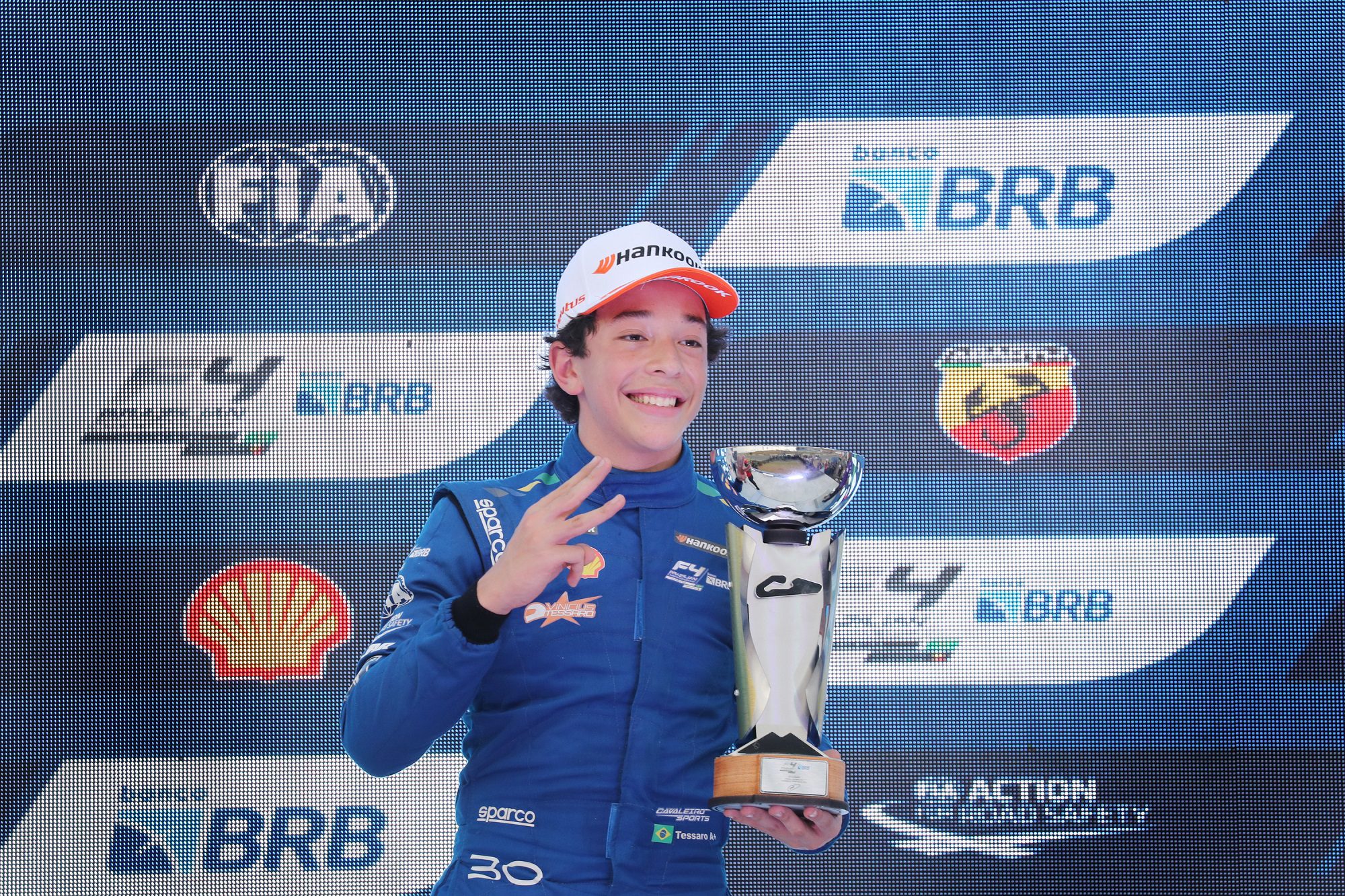 Quatro pilotos e um título: BRB Fórmula 4 Brasil chega à decisão do campeonato no autódromo de Interlagos