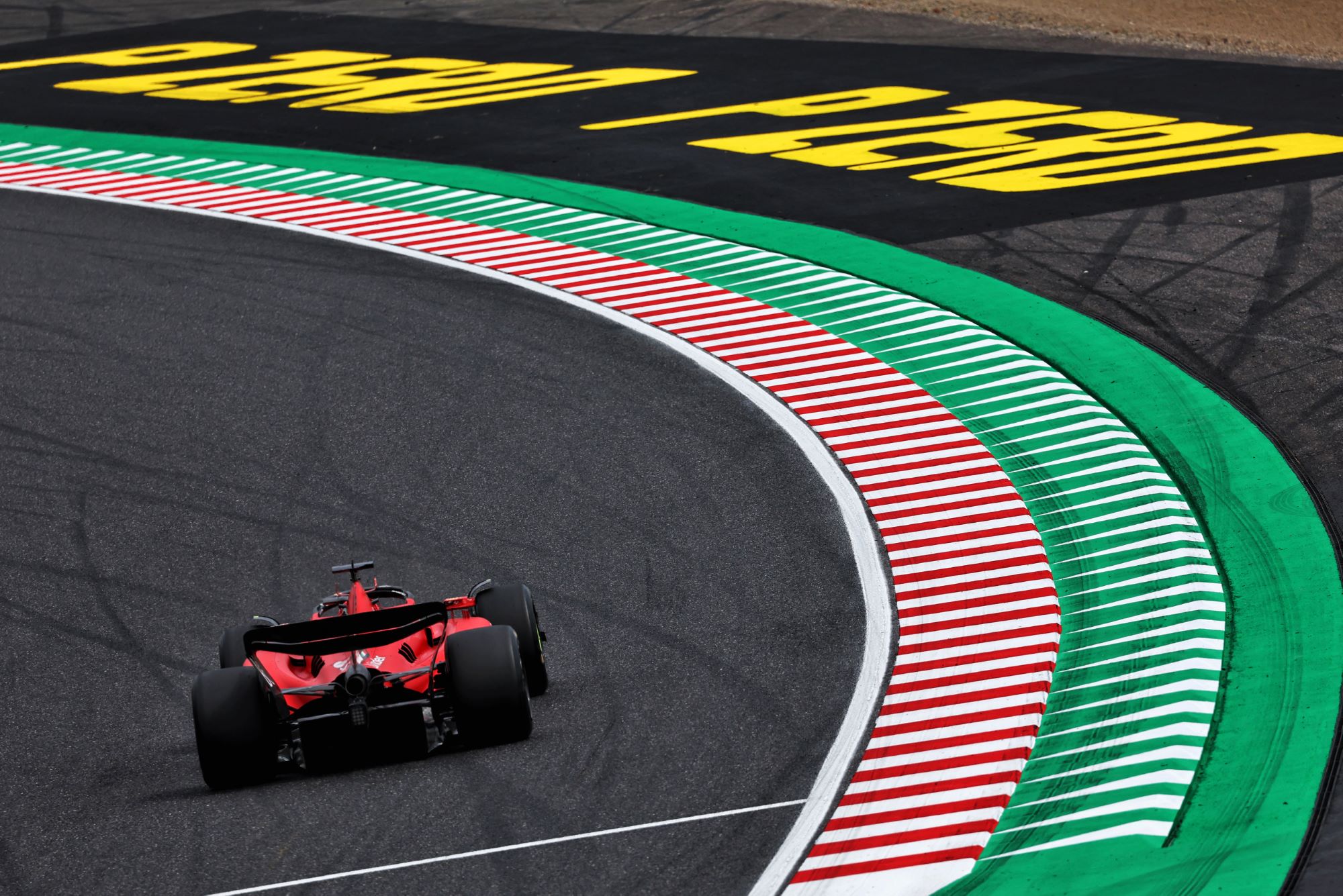 F1: Ferrari liga pela primeira vez motor que será usado em 2026