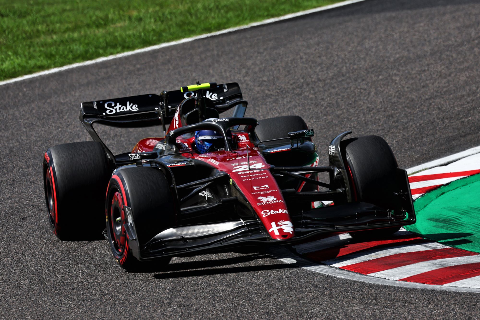 Verstappen fatura pole position para o GP do Japão de F1