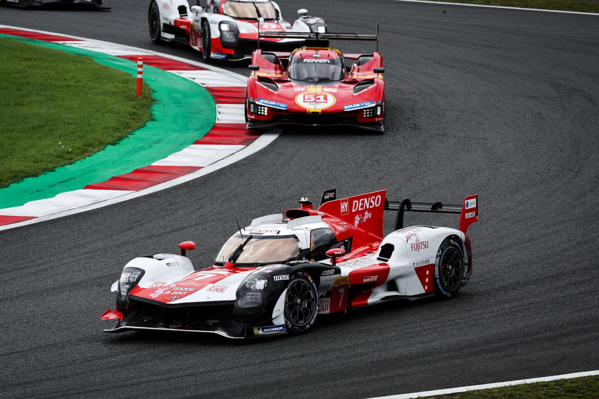 WEC Toyota vence em Fuji com Conway, Kobayashi e López Notícia de WEC