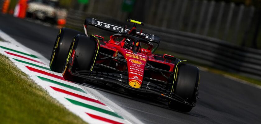 F1: Sainz faz alegria da torcida caseira e coloca Ferrari no topo no segundo treino do GP da Itália