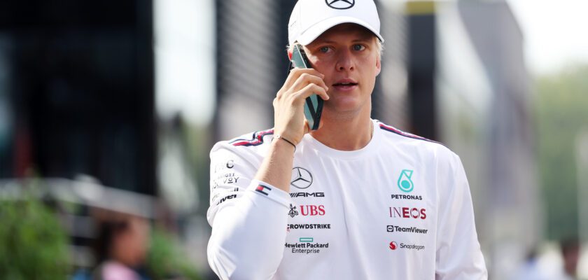 F1: Alpine e Mercedes firmam contrato com Mich Schumacher para 2024