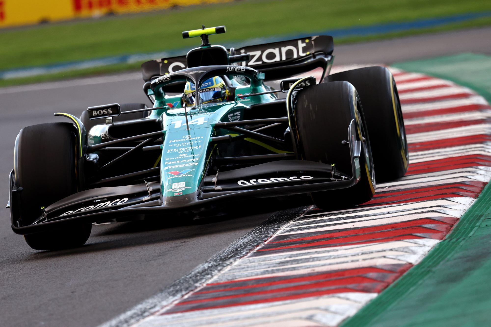 F1: “Inimaginável há doze meses”, afirmou Alonso sobre desempenho da Aston Martin em 2023