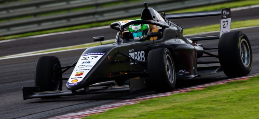 OAKBERRY Bassani F4 terá Matheus Ferreira em Interlagos na preliminar da F1