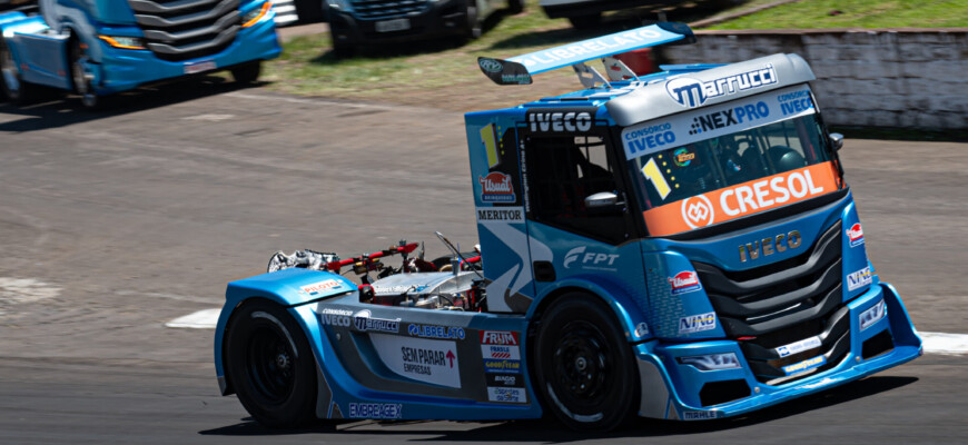 Iveco Usual Racing garante top5 com Wellington Cirino e Danilo Dirani em Tarumã pela Copa Truck