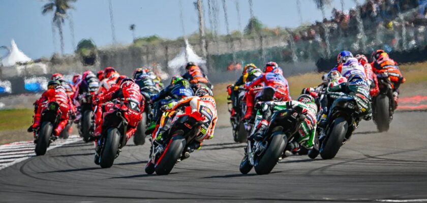 Largada - Indonésia MotoGP 2023