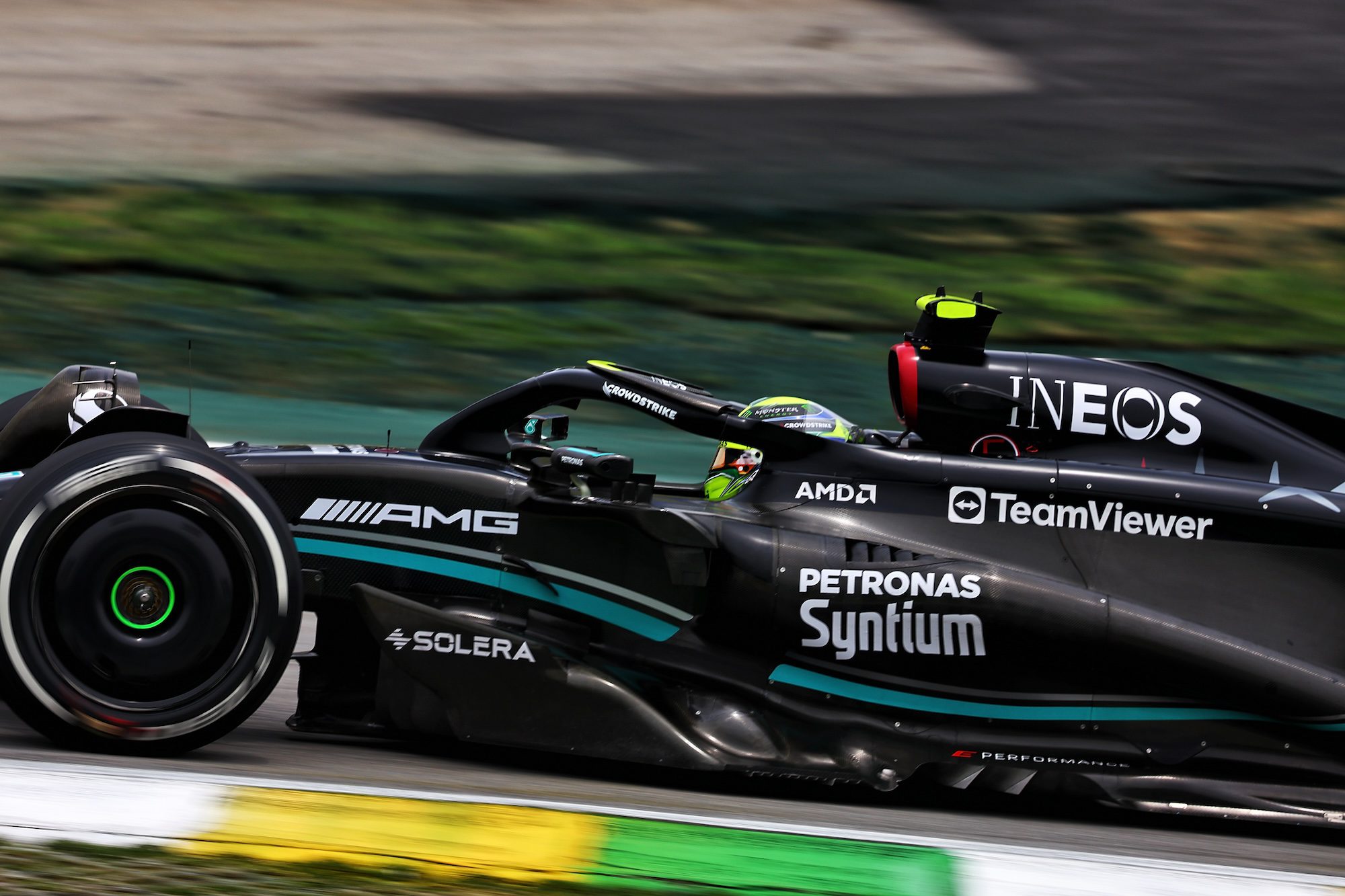 Irvine: “Era de Hamilton e da Mercedes chegou ao fim na F1”