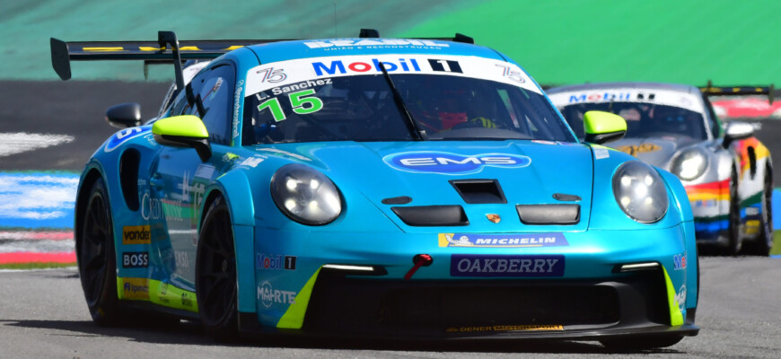 Porsche Cup: Leo Sanchez cumpre a meta e sobe no pódio da Carrera Rookie na preliminar do GP São Paulo de Fórmula 1