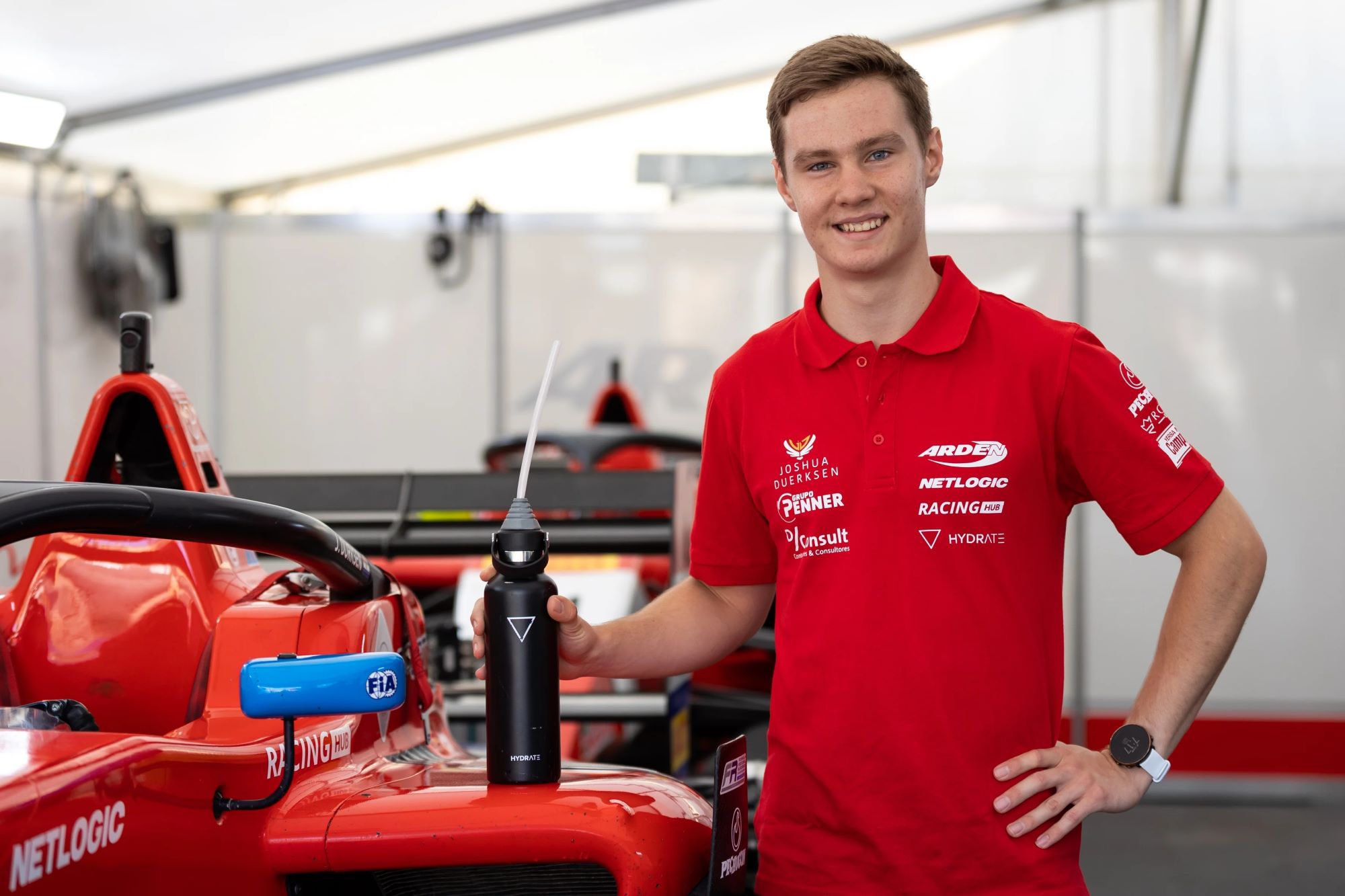 Joshua Duerksen, primeiro paraguaio na F2, se junta à PHM Racing em 2024 