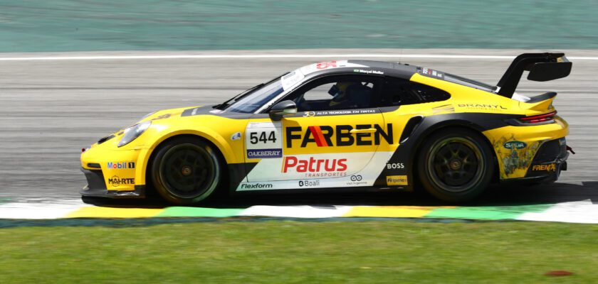 Piloto Farben Marçal Muller é segundo na preliminar da F1 e terceiro no campeonato da Carrera Cup