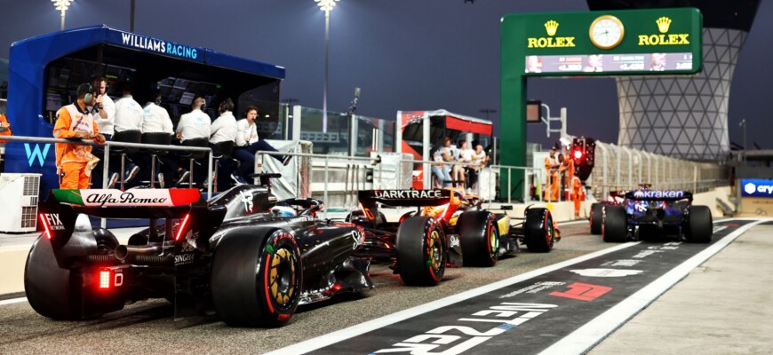 F1: Proibida ultrapassagem na saída dos boxes em Abu Dhabi após incidente