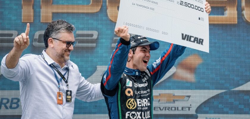 Muggiati é campeão e garante orçamento para estrear na Stock Car