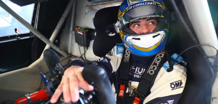 Léo Cavalcanti completa teste na Stock Series em Interlagos