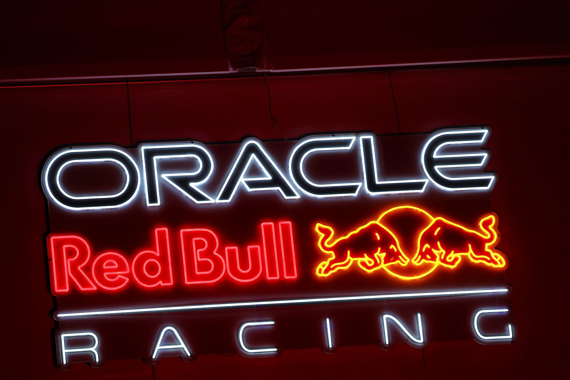 F1: Red Bull aposta em risco calculado com o RB20