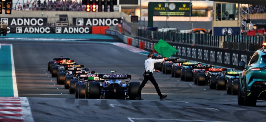 F1 segue discussões de corrida Sprint para novatos após GP de Abu Dhabi