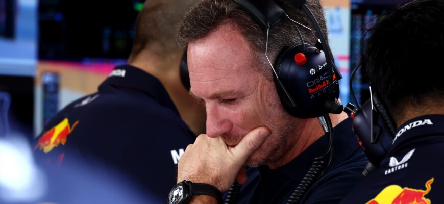 F1: Horner a caminho do Bahrein sem saber se seguirá empregado