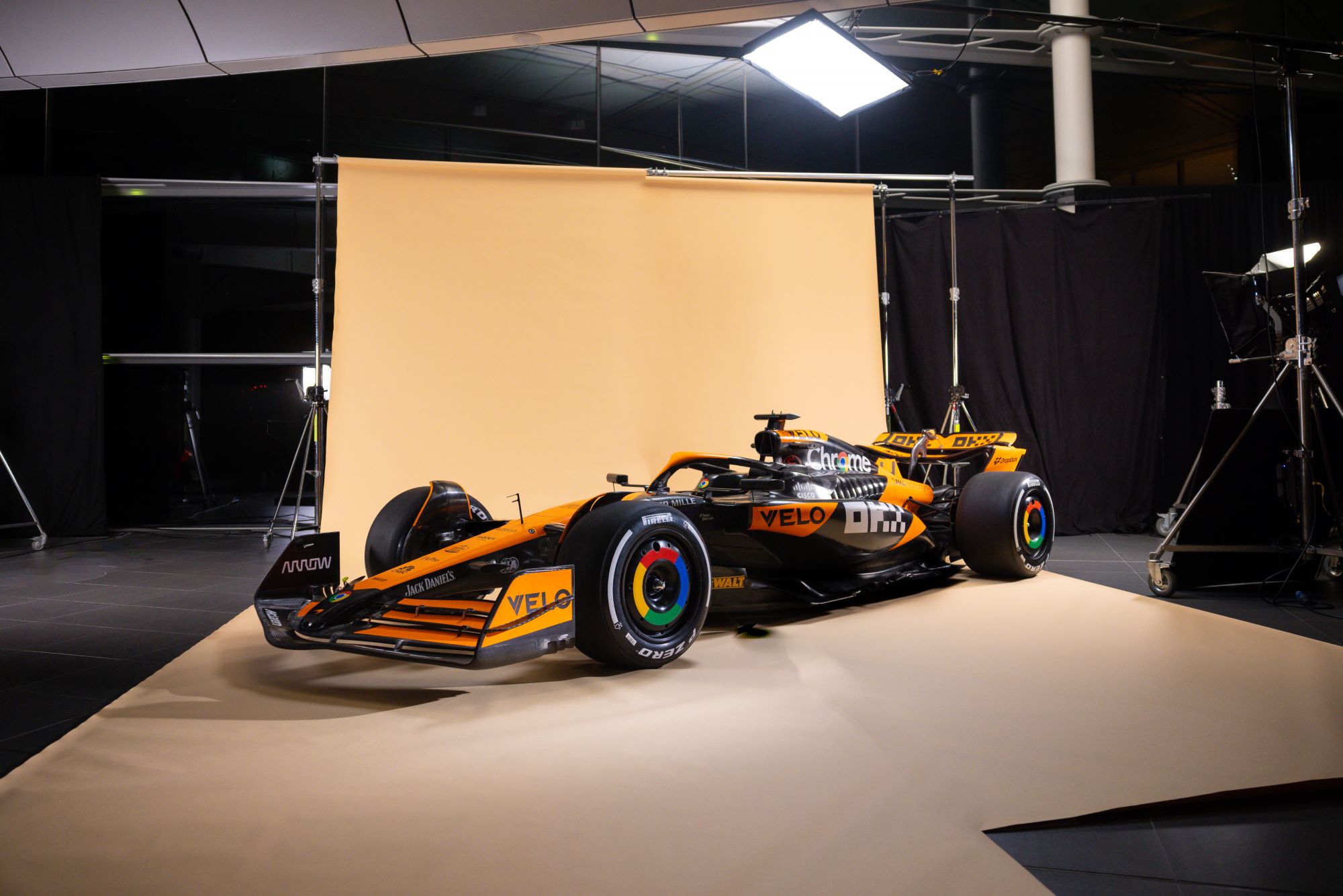 F1: McLaren apresenta MCL38 e visa o topo da Fórmula 1; veja as fotos