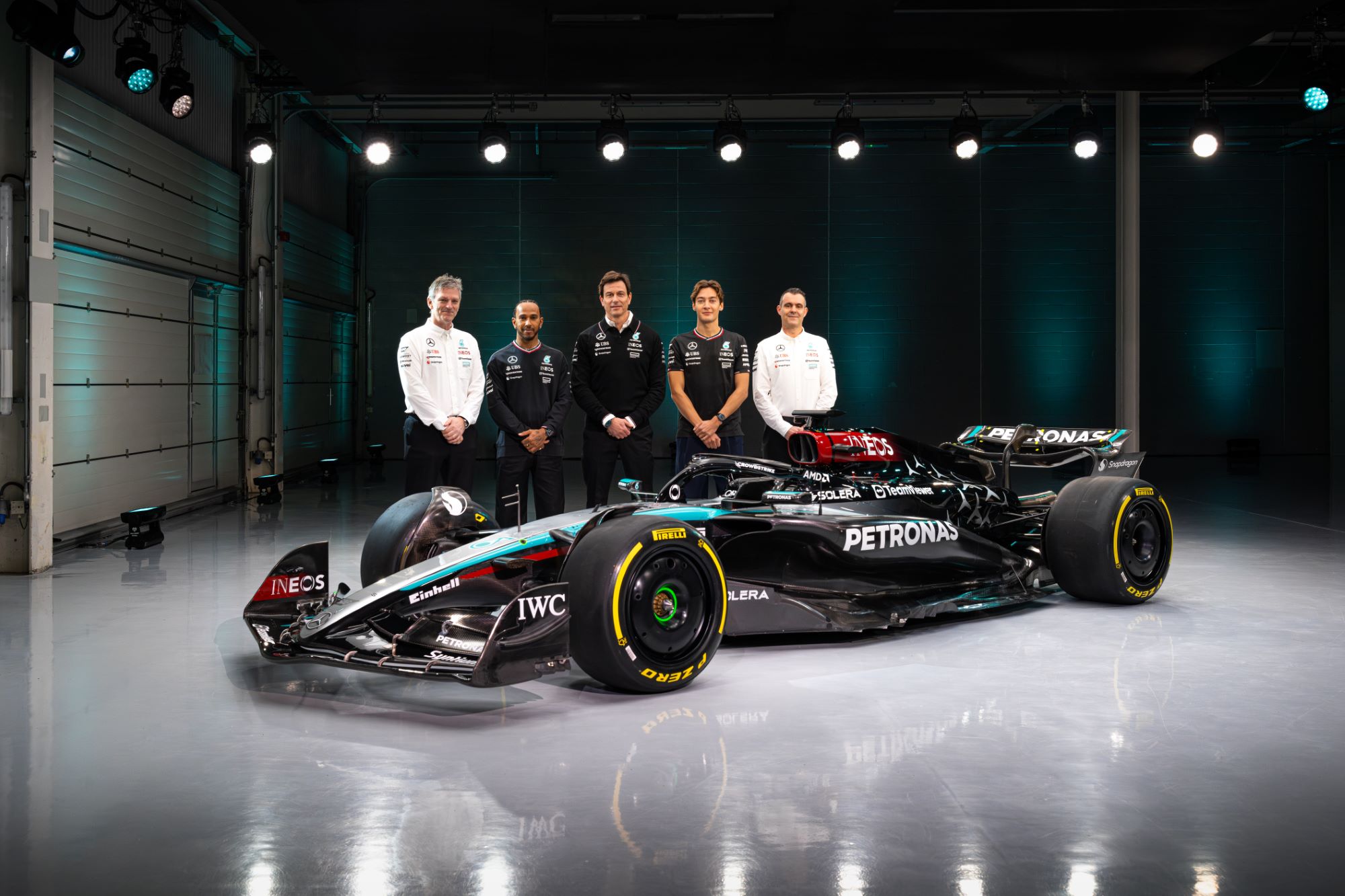 F1: Hamilton e Russell otimistas com W15: “Encontramos nossa direção”