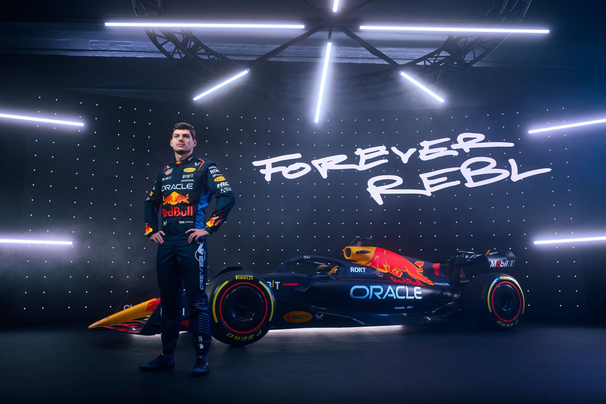 F1: Red Bull apresenta RB20 com Horner presente e visual mais clean; veja as fotos