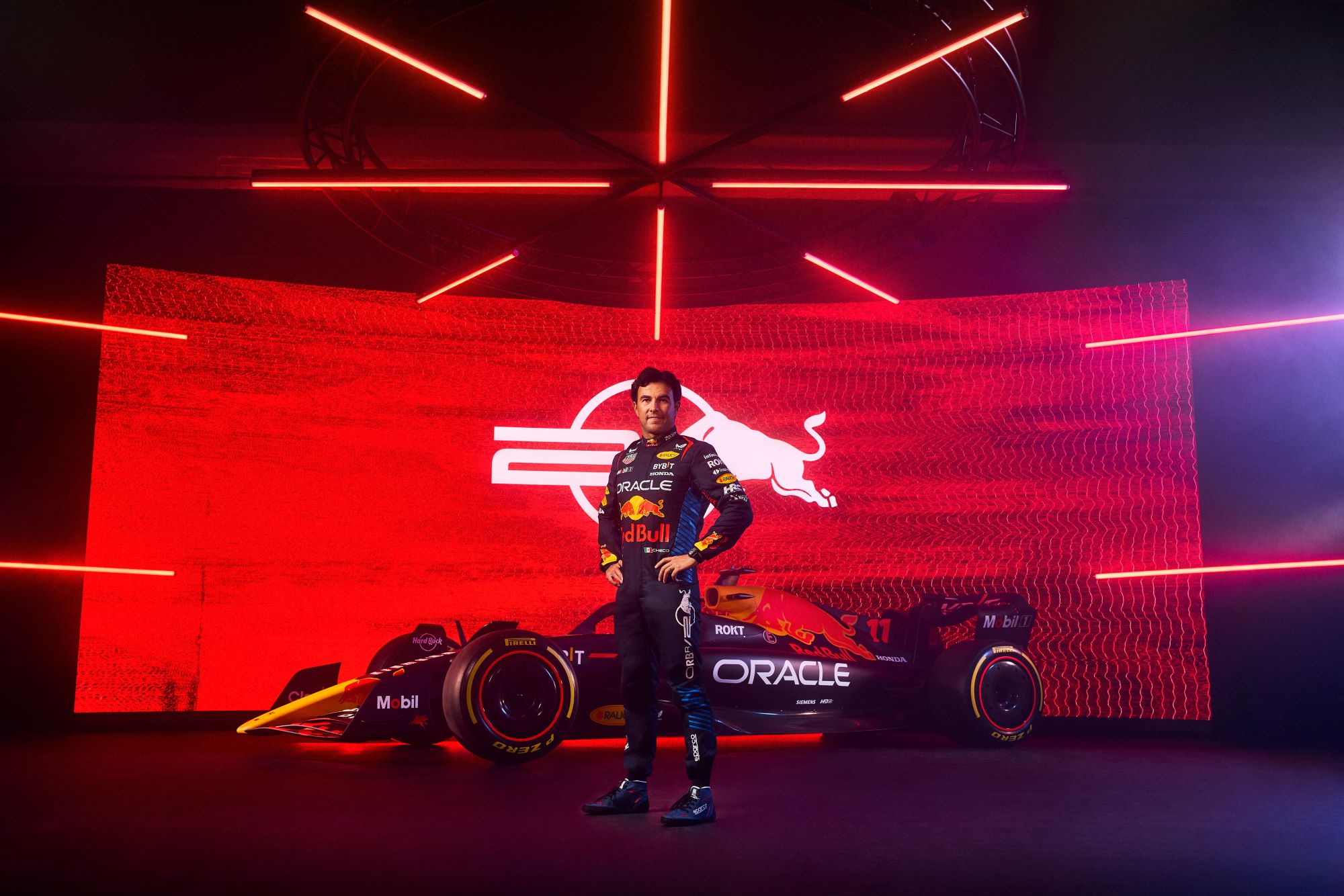 F1: Red Bull apresenta RB20 com Horner presente e visual mais clean; veja as fotos