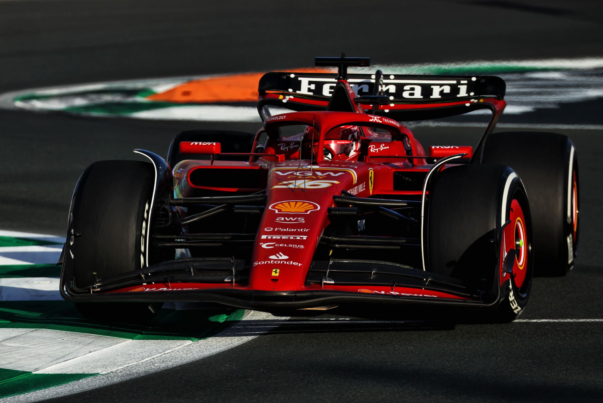 F1: Ferrari satisfeita por completar todo seu programa de testes