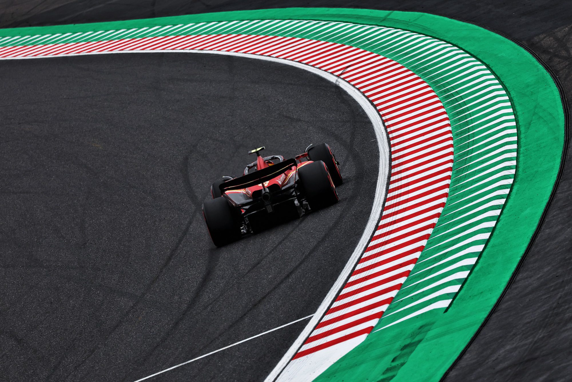 F1: Sainz acredita que Ferrari se aproximou da Red Bull