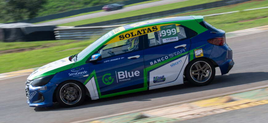 Soares vence de ponta a ponta corrida 6 da Turismo Nacional em Interlagos