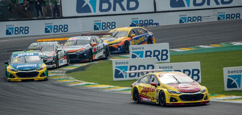 Stock Car retoma temporada 2024 com etapa em Cascavel