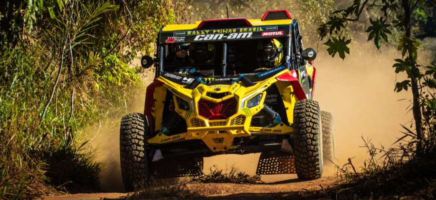 Bruno Varela fatura Rally Minas Brasil; Rodrigo comanda última especial