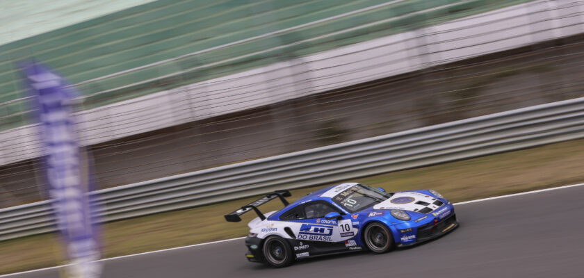 Vivacqua termina em sétimo segundo dia de atividades da Porsche Carrera Cup no Estoril