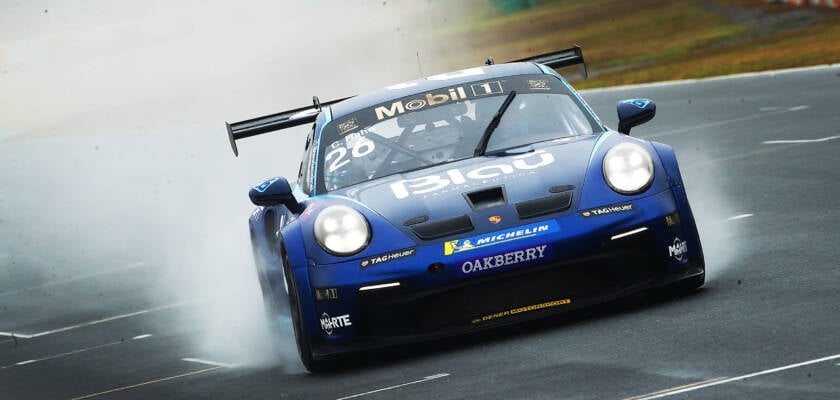 Hahn passa Müller e vence corrida 2 debaixo de chuva da Porsche Cup em Interlagos