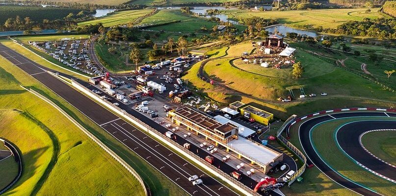 A trajetória da Stock Car no Autódromo Velocitta