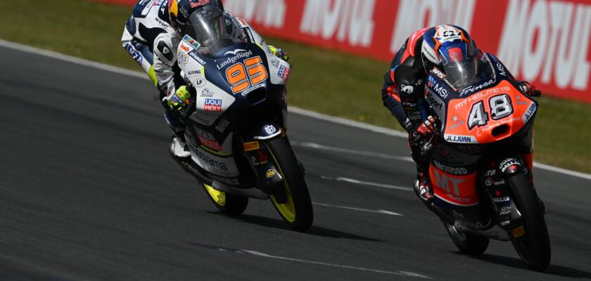 Moto3: Ortola vence Veijer no último segundo no GP da Holanda