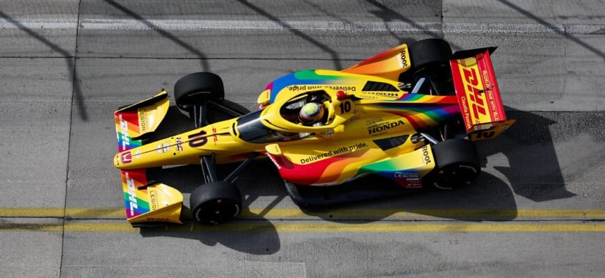 Palou acerta volta no final e lidera primeiro treino da Indy em Road America